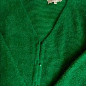 Sezane Emerald Green V-Neck Button Cardigan ( new without tag )